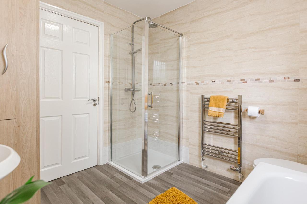Oxheys House - 5 Bedrooms Contractors Parking *