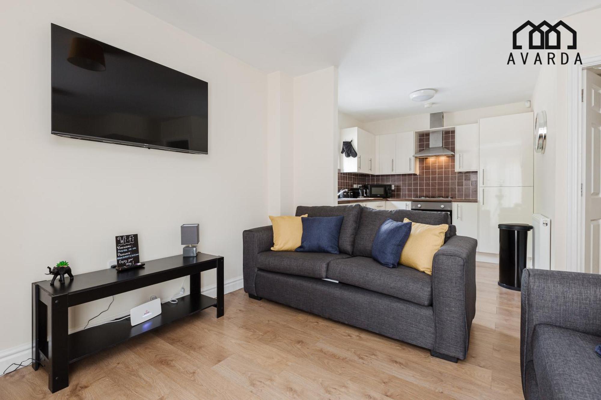 Oxheys House - 5 Bedrooms Contractors Parking Preston (Lancashire)