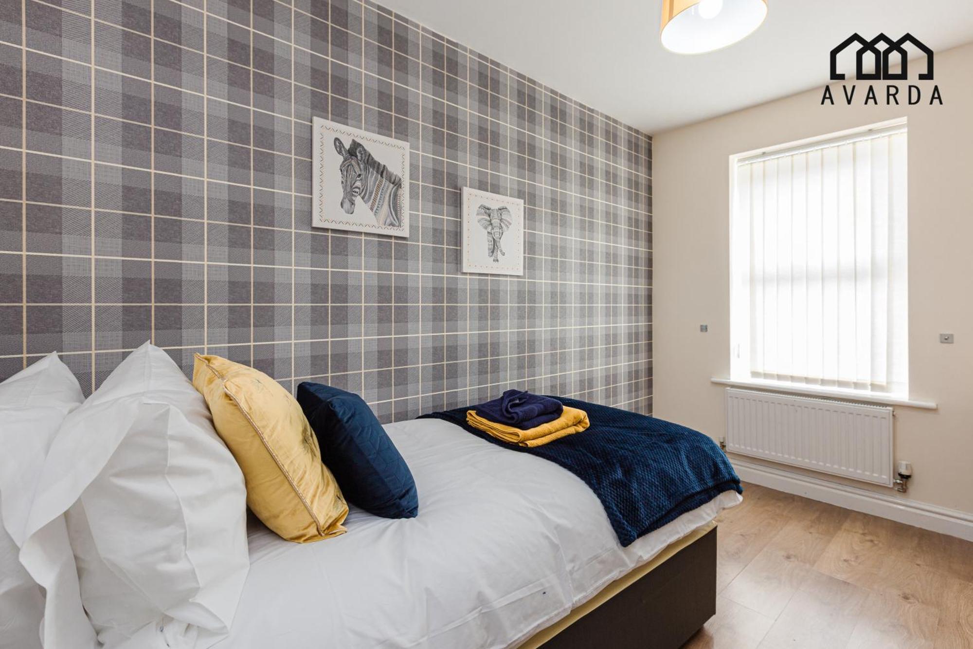 Oxheys House - 5 Bedrooms Contractors Parking Preston (Lancashire)